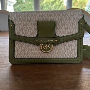 Michael Kors Jessie Medium Logo and Leather Shoulder Bag Olive color